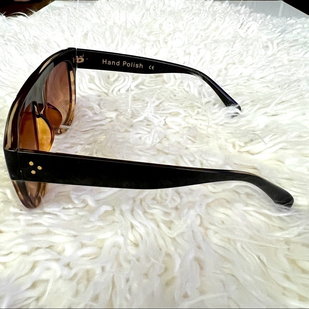 Hot 4 Summerπ₯ Cute Oversized Flirty & Chic Glossy Brown Sunnies!π πΆ ππ₯ - Picture 5 of 6